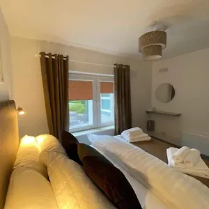 Location Location - Gorgeous 3 Bed In Killarney